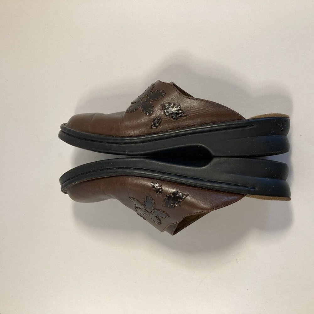 Womens Brown Clarks Slip On Sandals Clogs Size 8 Floral Pattern - Picture 6 of 10